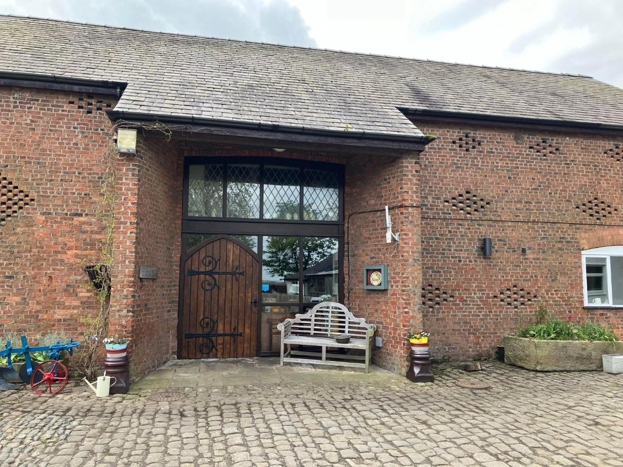 Brandreth Barn Bed & Breakfast Burscough Екстериор снимка